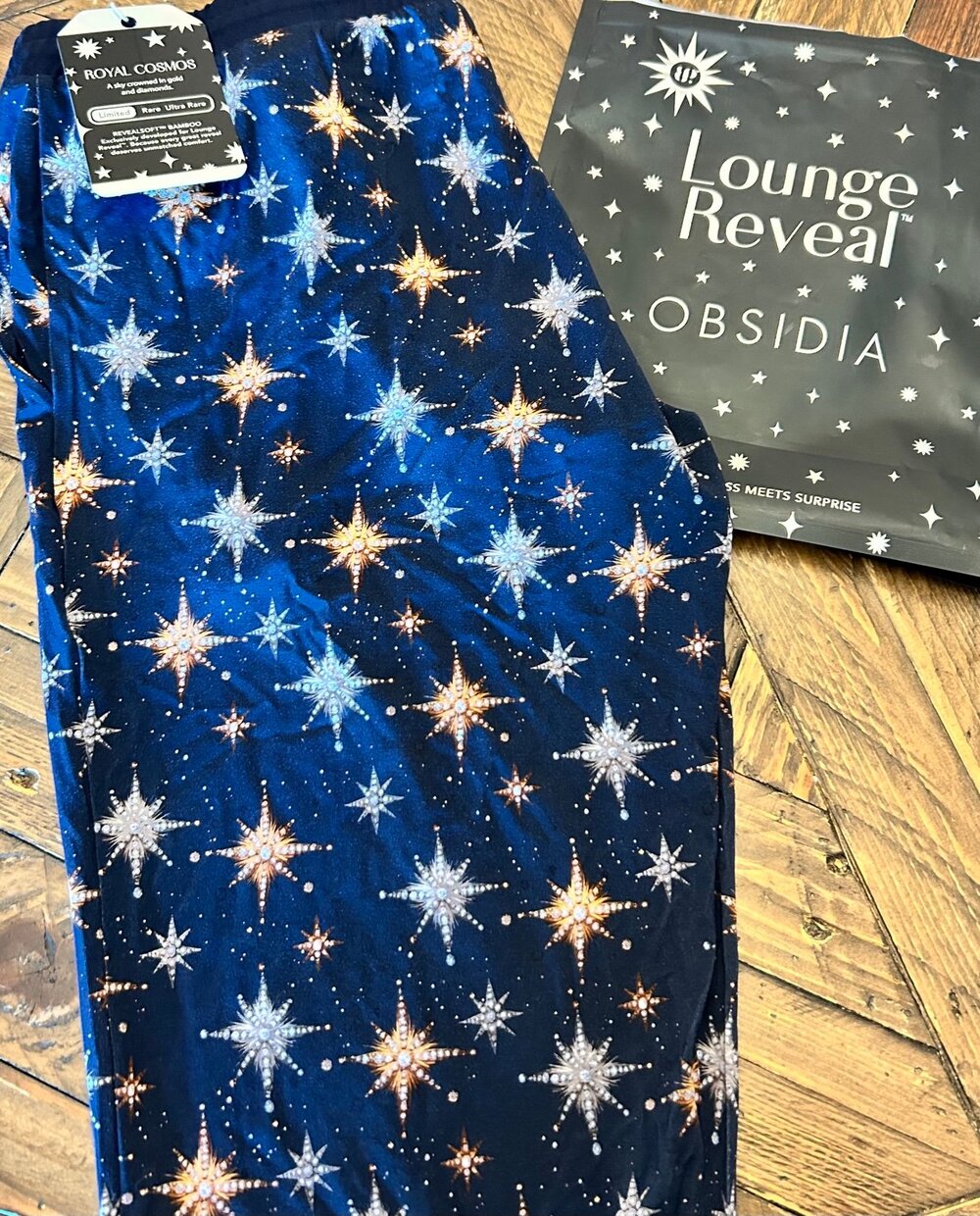 Bomb Party Obsidia 2026 Lounge Reveal "Royal Cosmo's"